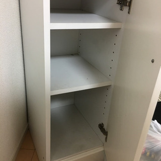 幅30cm  スリム食器棚　ホワイトの画像