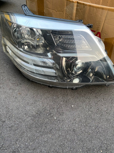 予約中　アルファード10系後期　S系ヘッドライト