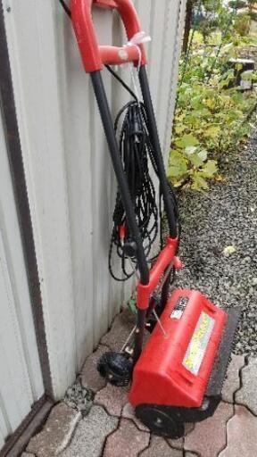 家庭用電動除雪機　スノーパワー　アルファ工業