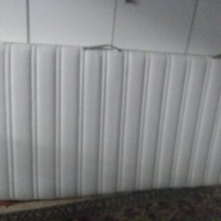 IKEAのマットレスの画像