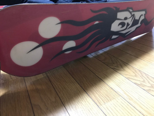 ■スノースクート Insane Toys Int イノセント トイズ