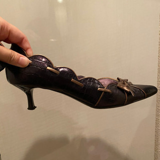 アナスイのパンプスの画像