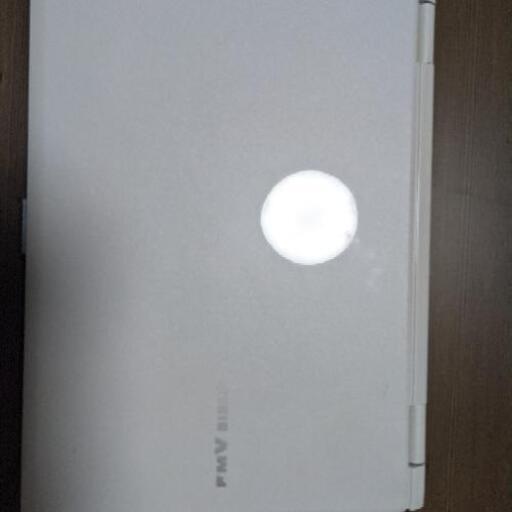 パソコン　富士通　biblio  NF/C50