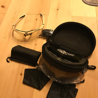 スポーツサングラス