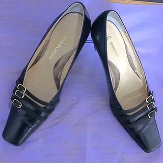 【期間限定出品】Roberta di Camerino パンプス 黒