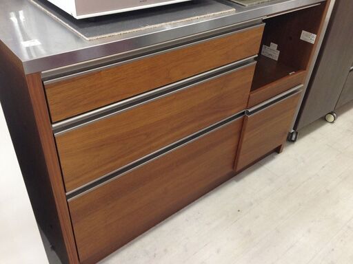 取りに来れる方限定！株式会社エコーのキッチンカウンター！