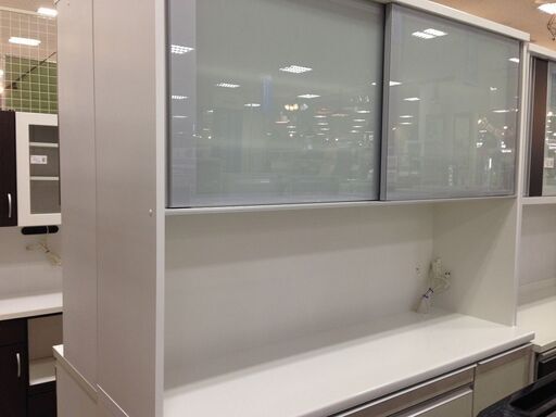 取りに来れる方限定！松田家具のレンジボード！