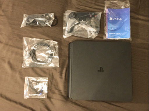 PlayStation®4 ジェット・ブラック 500GB CUH-2100A…