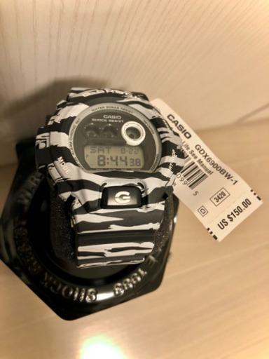 新品】カシオG-Shock GDX-6900BW-1