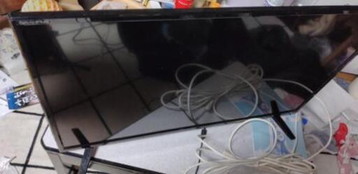液晶テレビ
