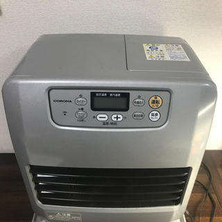 2012年　石油ファンヒーター コロナ　ストーブ　暖房