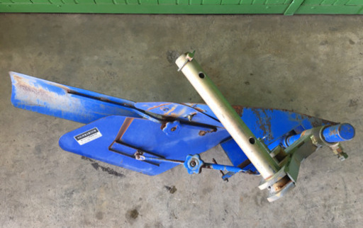 トラクター用片培土機　イセキ　中古