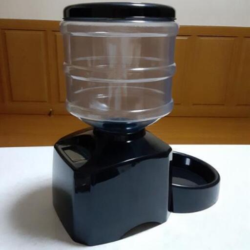 オートペットフィーダー(タンク容量5.5L)【商談中】