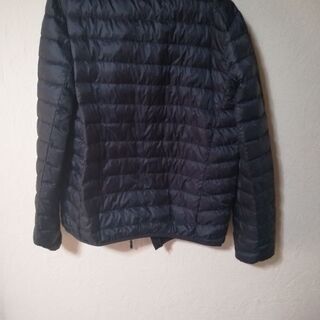 【軽量　部屋着】ライトダウン　Mサイズ【部屋着　美品】値下げしましたの画像