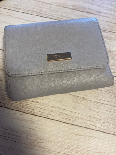 FURLA財布