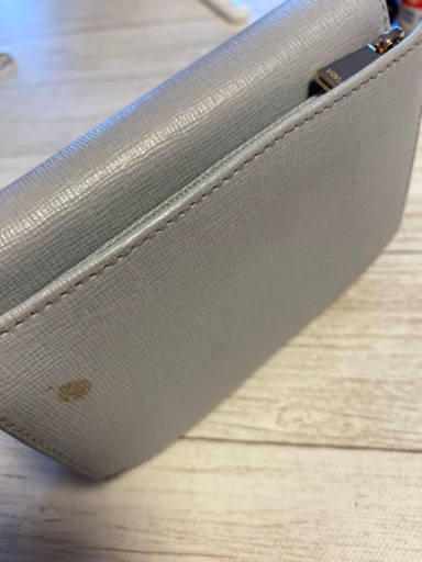 FURLA財布