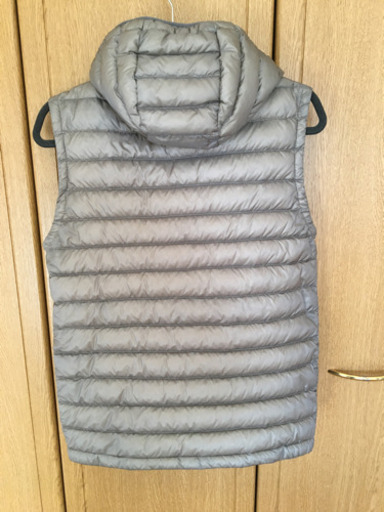 MONCLER モンクレール　ダウンベスト