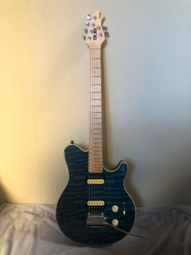 中古　エレキギター　Sterling by Musicman SUB AX3
