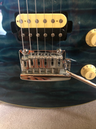 中古　エレキギター　Sterling by Musicman SUB AX3 