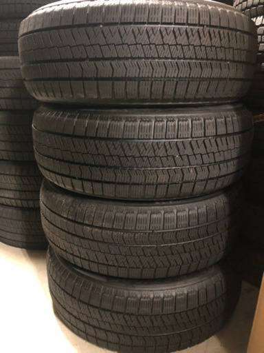 215/60R17 VRX2 極上品4本セット❣️アルヴェル　C-HR エスティマ　エルグランド　エリシオン等に