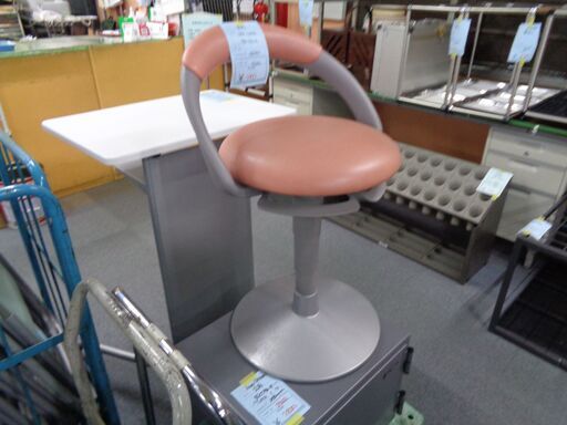ITOKI　サポートスツール　丸椅子　昇降