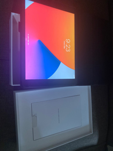 土曜まで！iPad第8世代　32GBスペースグレイ
