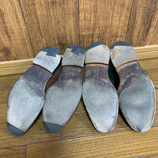 ブルックスブラザーズ チャッカブーツ 黒 茶 チーニー