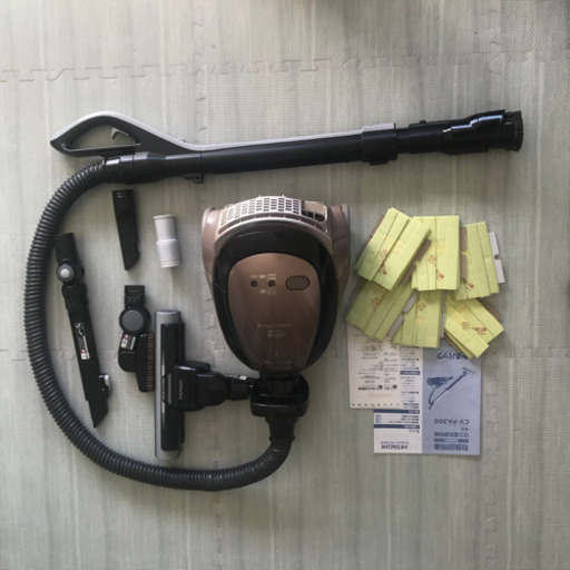 【中古】HITACHI 日立 掃除機 かるパック cv-pa300