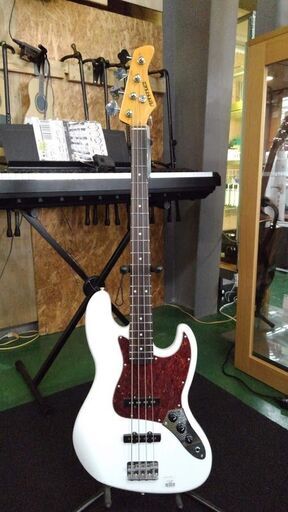 【店舗同時販売中】フェルナンデス　エレキベース　良い音してます【店頭ご来店購入限定】