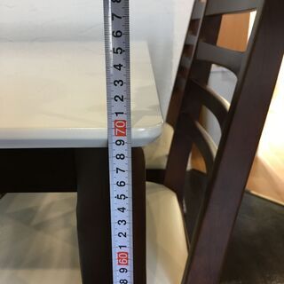 ダイニングテーブルセットの画像