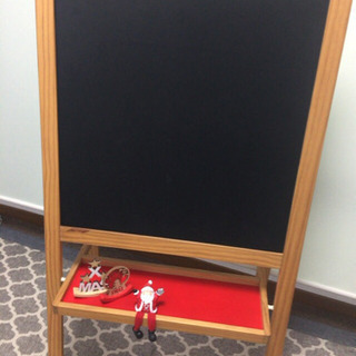 IKEA イーゼル