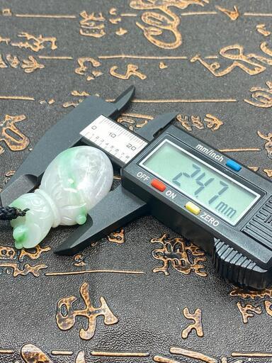 福袋 ネックレス 財布 本翡翠 ヒスイ 緑色 二色 誕生日プレゼント 縁起物 鑑別書有