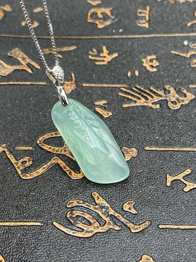 福袋 ネックレス 蝉 本翡翠 氷ヒスイ 高級透明色 誕生日プレゼント 手作り 鑑別書有