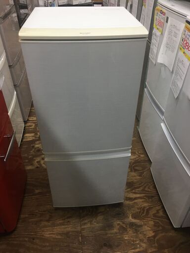 SHARP 2ドア137L冷蔵庫　SJ-14X-W 日焼けがあります　今年中自社配達
