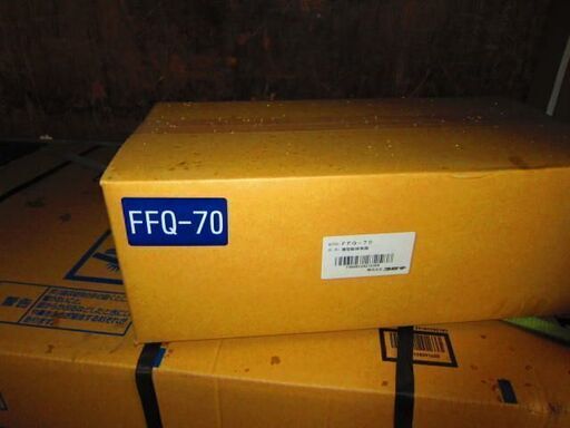 新品　業務用ストーブ　温風FFストーブ　FF-B110C　木造29畳コンクリ45畳　別売り排気筒も込みで135000円　今なら札幌市内