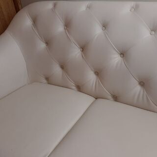 二人掛けソファーの画像