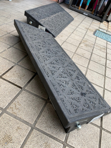 取引中カーステップ 2個セット 高さ10cm 横幅59cm  しげん屋
