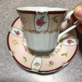 ヨーロピアンロイヤルエクセレント　カップ&ソーサー2客