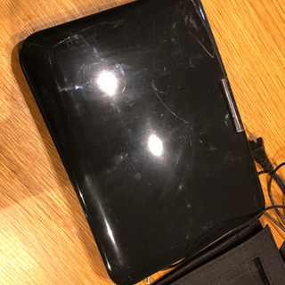 10インチ ポータブルDVDプレーヤー  MATURUS ADP-1003MKの画像