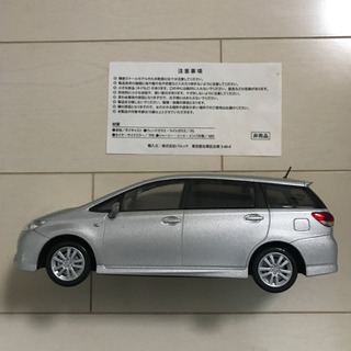 精密スケールモデル　ミニカー　wish 非売品