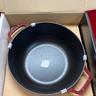 新品未使用 staub ストウブ フレンチルースターの画像