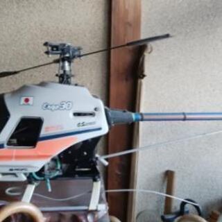 12月10日まで　ヘリコプター　２台
