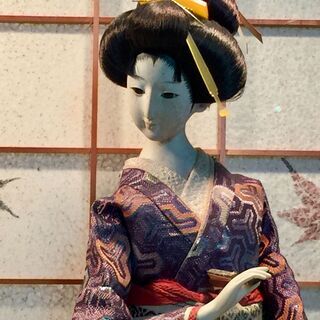芸妓人形の画像