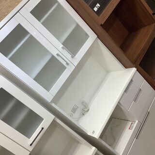 ニトリ　キッチンボード　ﾎﾜｲﾄ　DAHLIA-80 ｷｽﾞ有り