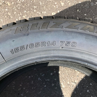 スタッドレスタイヤ　155-65-R14 BS REVO GZ