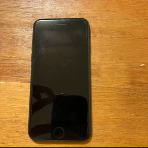 iPhone 7 Black 128 GB 11月1にバッテリー新品に交換済