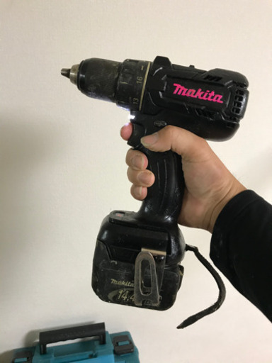 マキタ　ドリルドライバーフルセット