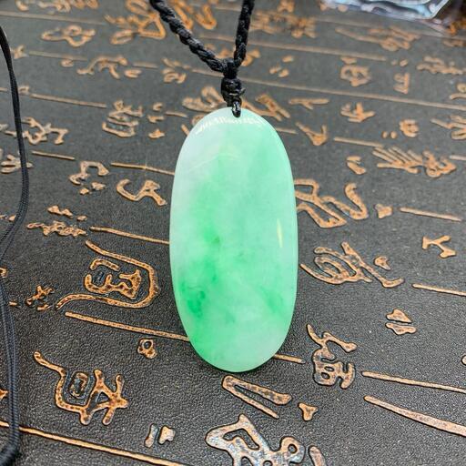 ネックレス 玉壁 平安牌 本翡翠 ヒスイ 高級緑色 誕生日プレゼント 鑑別書有