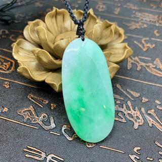 ネックレス 玉壁 平安牌 本翡翠 ヒスイ 高級緑色 誕生日プレゼント