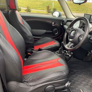 【コミコミ価格】MINI　ミニ　クーパーS！長期車検令和4年3月！サンルーフ！キーレスキー！♪8725の画像